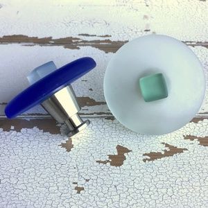 Two Large Round Beach Decor Drawer Knobs NWOT